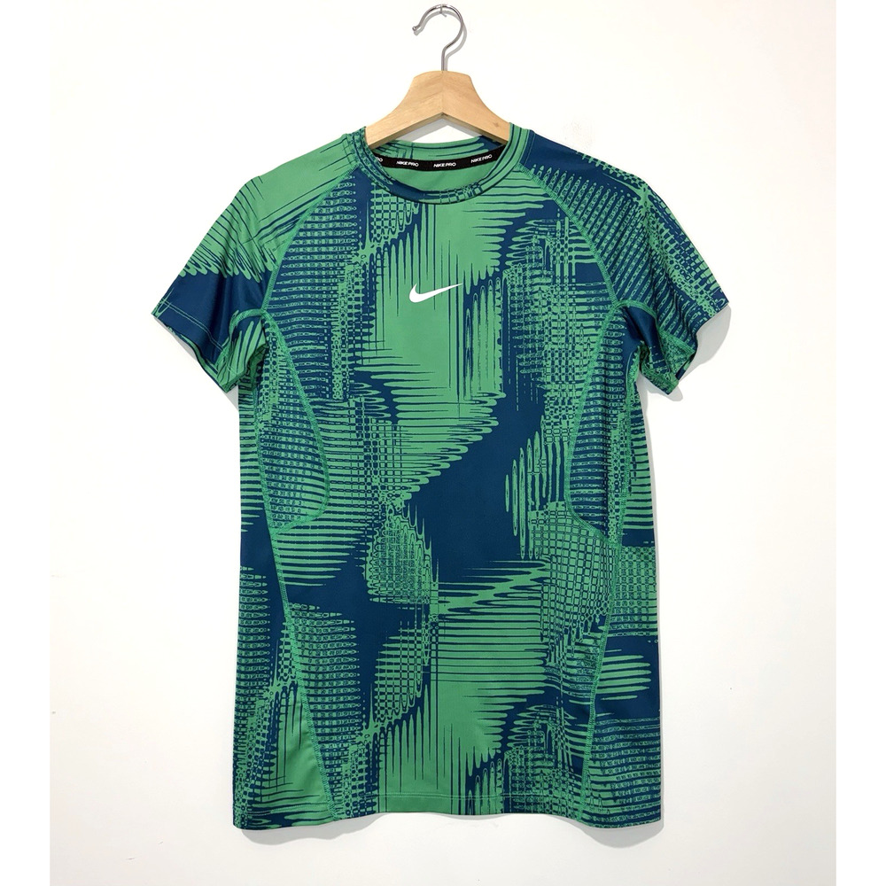 Nike Pro Dri-Fit Boys T Shirt XL Green Navy Crew Neck Shirt Sleeve Logo